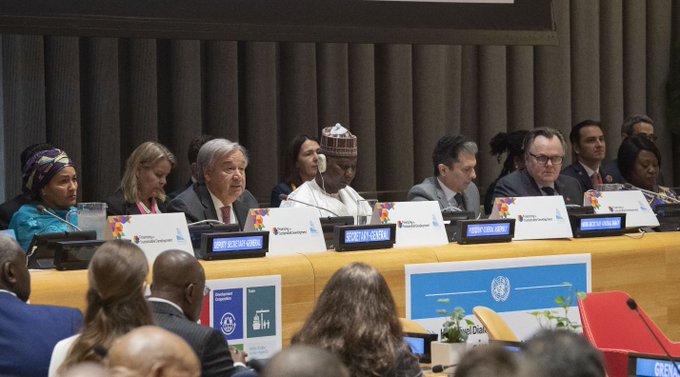 Ver imagen en Twitter