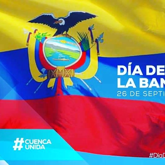 Kasanacorp's tweet photo. Tres colores que nos identifican, que hablan de nuestra riqueza, los ríos, el océano, el cielo y la sangre de nuestros héroes.
Un símbolo que dice al mundo: somos orgullosamente ecuatorianos.
#DíaDeLaBanderaEC 🇪🇨
#Kasana #ecuador #natural #Kasana #Naturell #Kasananatural https://t.co/tNa3zdpBR1