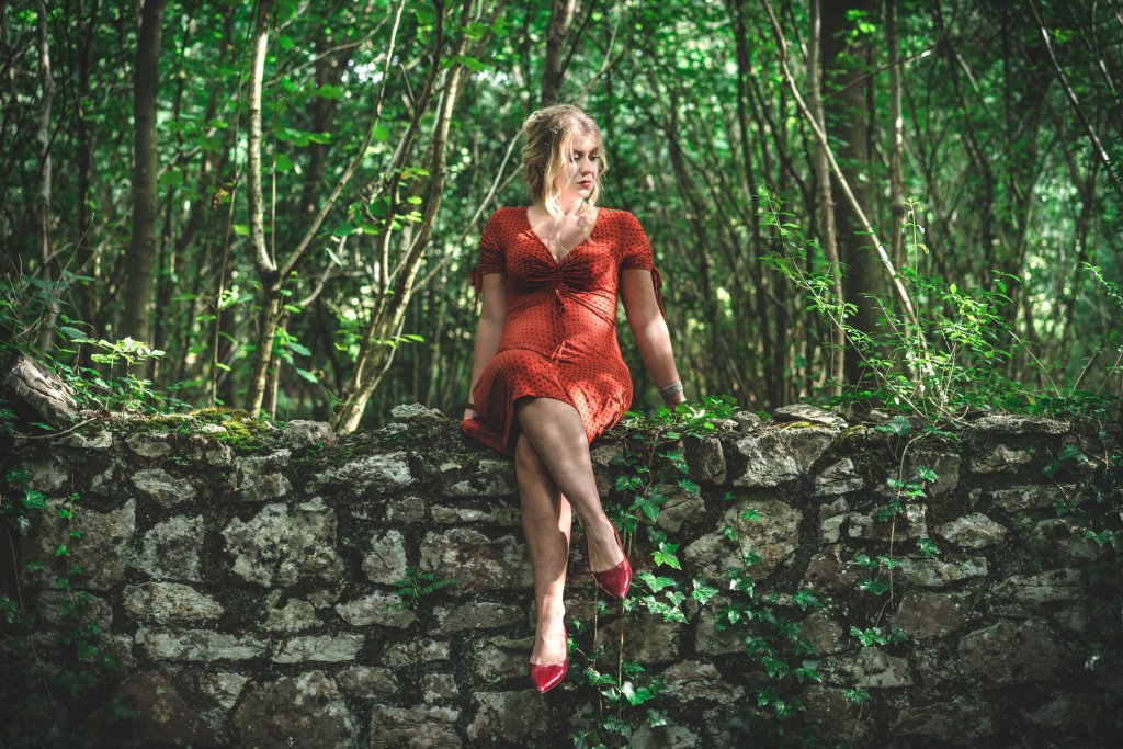 Gemma Watkins – Tangled Photoshoot agathajackson.com/2019/09/26/gem…