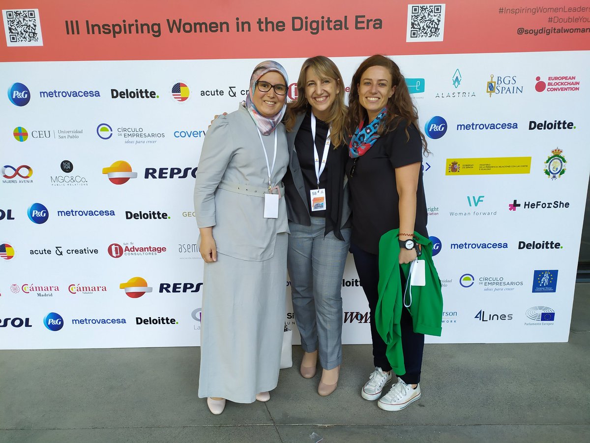 MayDouas's tweet photo. "El dato hilado con el dato hace la información, la información hilada hace el conocimiento, el conocimiento hilado hace la sabiduría"  @MGG_2012 de @alastria:  Economía digital y Blockchain
@soydigitalwoman
#InspiringWomenLeaders #DoubleYou https://t.co/4XvcnQmBPH