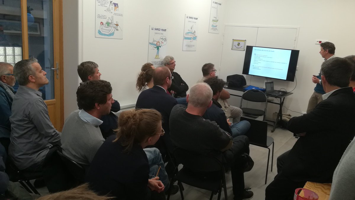 wearenina's tweet photo. Forte affluence pour le 1er apéro NINA de la rentrée et pour l'occasion c'est à la capitainerie de Piriac que ça se passe. Merci @Emjahan et Jean-Charles pour l'accueil 👍 https://t.co/ELILUC0Ene