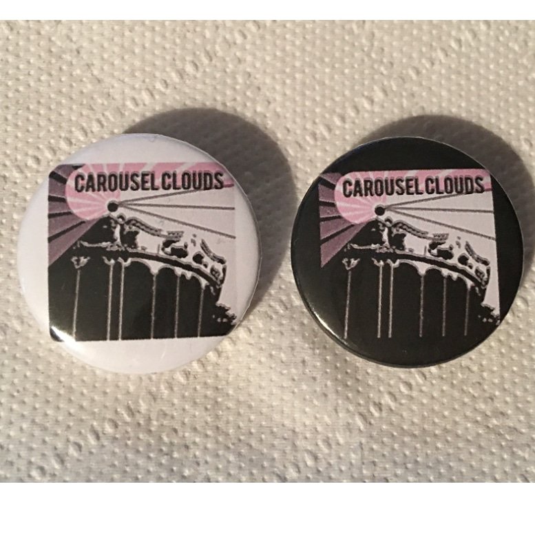 CarouselClouds's tweet photo. Get down early to @EagleInnSalford on Sat 5th Oct, to grab a free, ltd edition badge. Black or White available.

Cheers to @cutepinbadges #badges #livemusic #Salford #gigs #limitededition https://t.co/y2wyG7XJGm