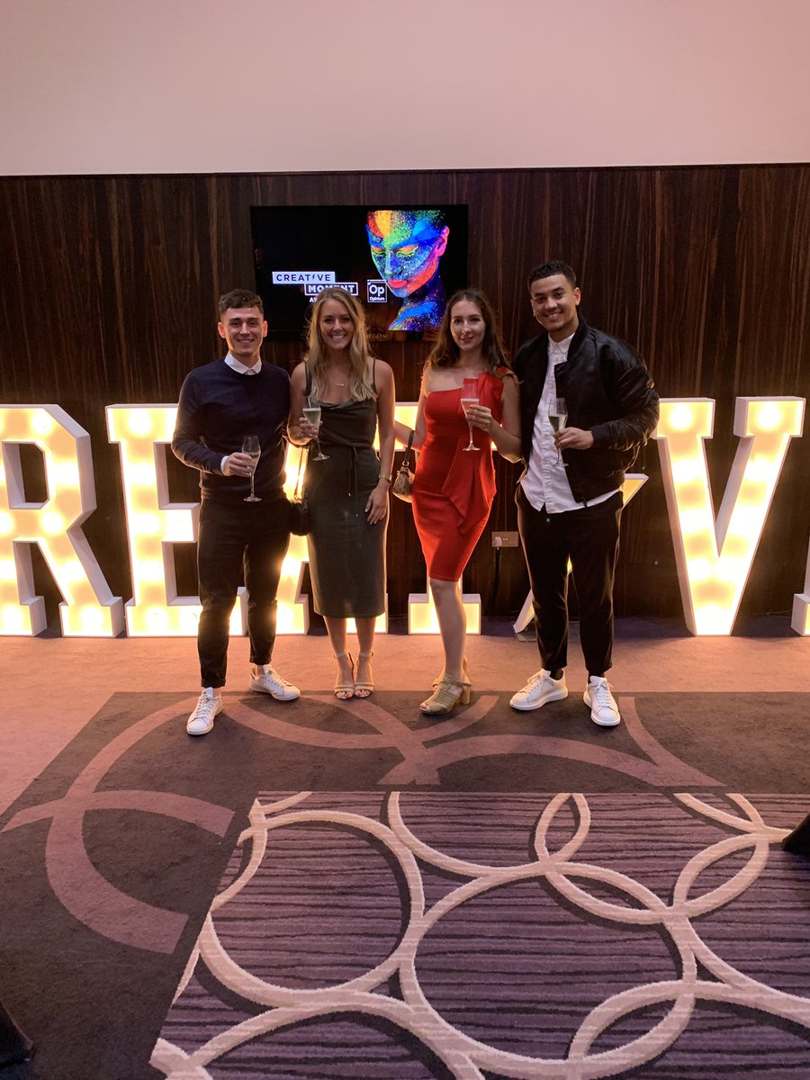 72Point's tweet photo. Team #72Point ready for the #CreativeMomentAwards @creativemoment_ 🏆🍾🥂 https://t.co/g2LuZ3c61m