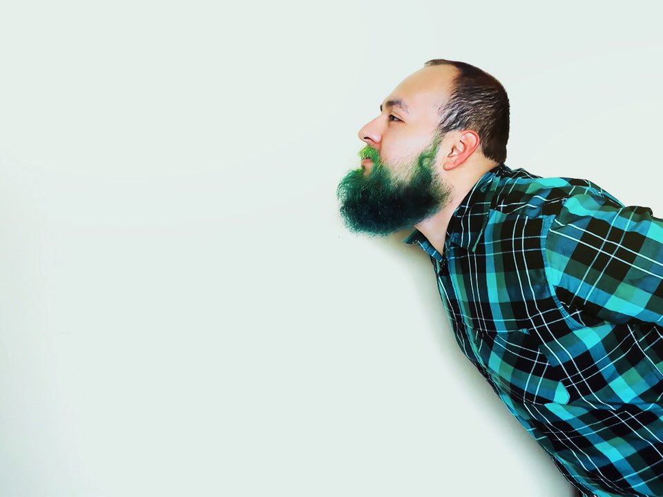 idj_4ever's tweet photo. #TBThursday de #color 
#colourbeard https://t.co/LViFIQ7WuE