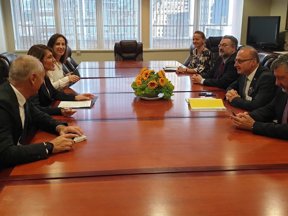 Excellent talk with @MajlindaBregu, Secretary General @RCC on regional cooperation and #EUEnlargment
policy. Croatia will continue to be fully engaged in regional cooperation and economic empowerment in its neighbourhood. #UNGA #UNGA74