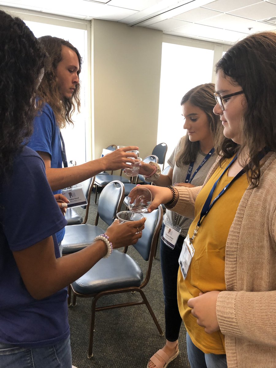 GeoSouthernCOE's tweet photo. Our #FutureGeorgiaEducators enjoyed the breakout sessions today during @PAGE_EdNews’s FGE Day at #GeorgiaSouthern! These students participated in science education learning about infectious diseases! #i2STEMe https://t.co/7w43nxbTte