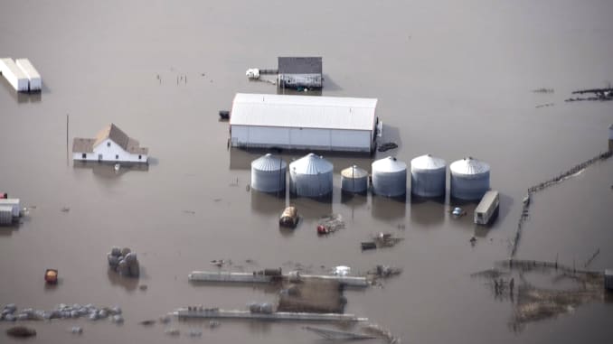 @nehaorg A9 When floodwaters contaminate our farms, the environmental health workforce is there to assess the soil and food for safety. #WEHDChat #ClimateChangesHealth #ClimateHealthEmergency