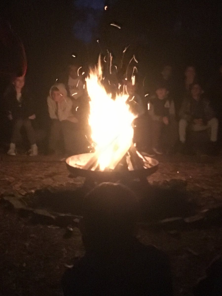 MuxtonPrimary's tweet photo. The grand finale of our trip to Pioneer...#letsgettoasty #letsgetsinging https://t.co/DLDIjFdUAo