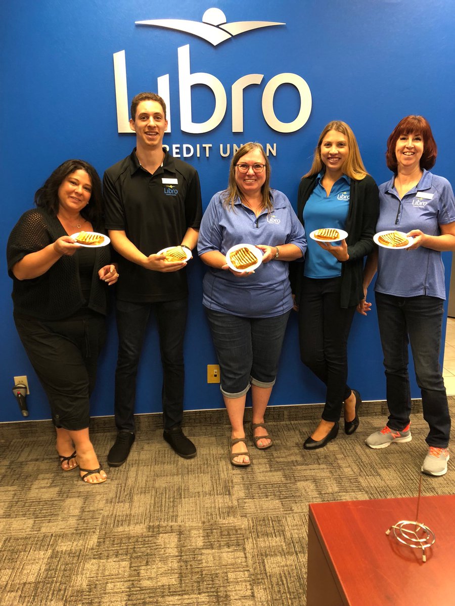 tammylibro's tweet photo. Monday Sept 30th we will celebrate National Seniors Day at the Harrow Libro branch. Please join us for a grilled cheese sandwich! ⁦@LibroEssexCty⁩ ⁦@VisitHarrow⁩ ⁦@EssexON⁩ https://t.co/AdGny0zzwq