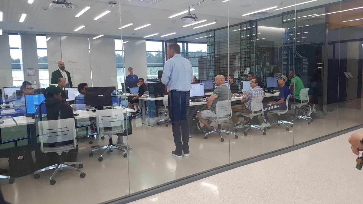 markpatt's tweet photo. Fantastic visit to @waketechcc yesterday to check out their @CiscoNetAcad and meet the students! It was amazing to see the impact of this program first-hand. Thank you @WakeTechPrez and the team for having me! https://t.co/SB4ww3nDp1