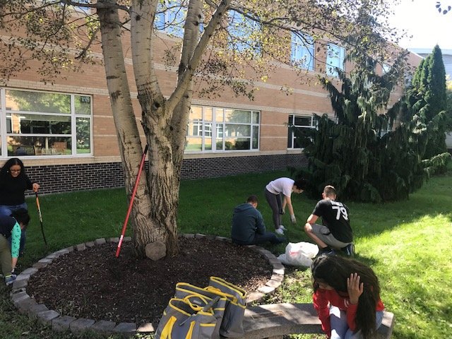 The More you Know...JROTC cadets work towards 12 hours of community service every year. Great start today in the West High courtyards! <a href="/charles_hiscock/">UncleBubba</a>