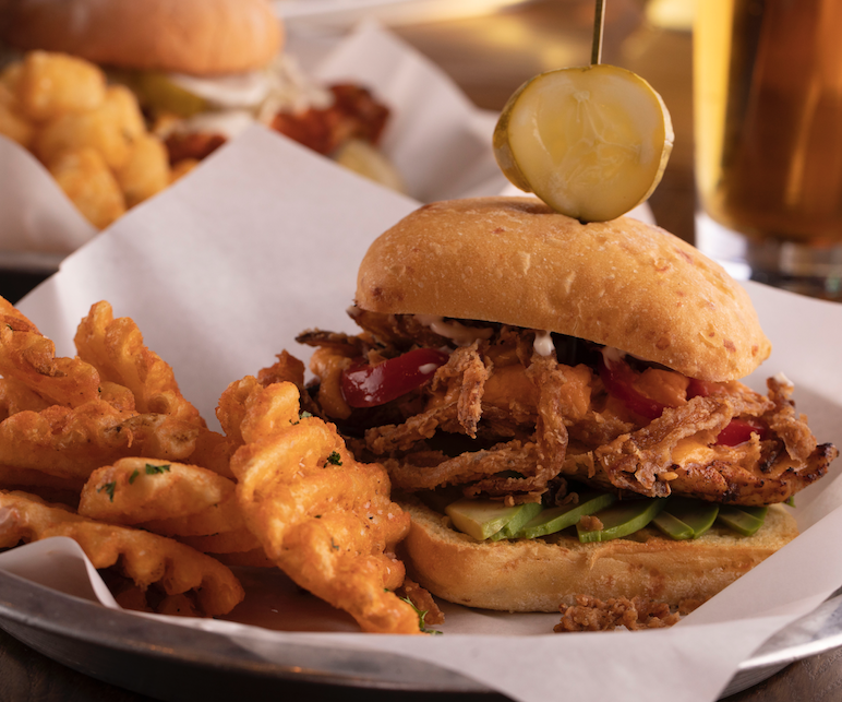 flagshiponthefox tweet media