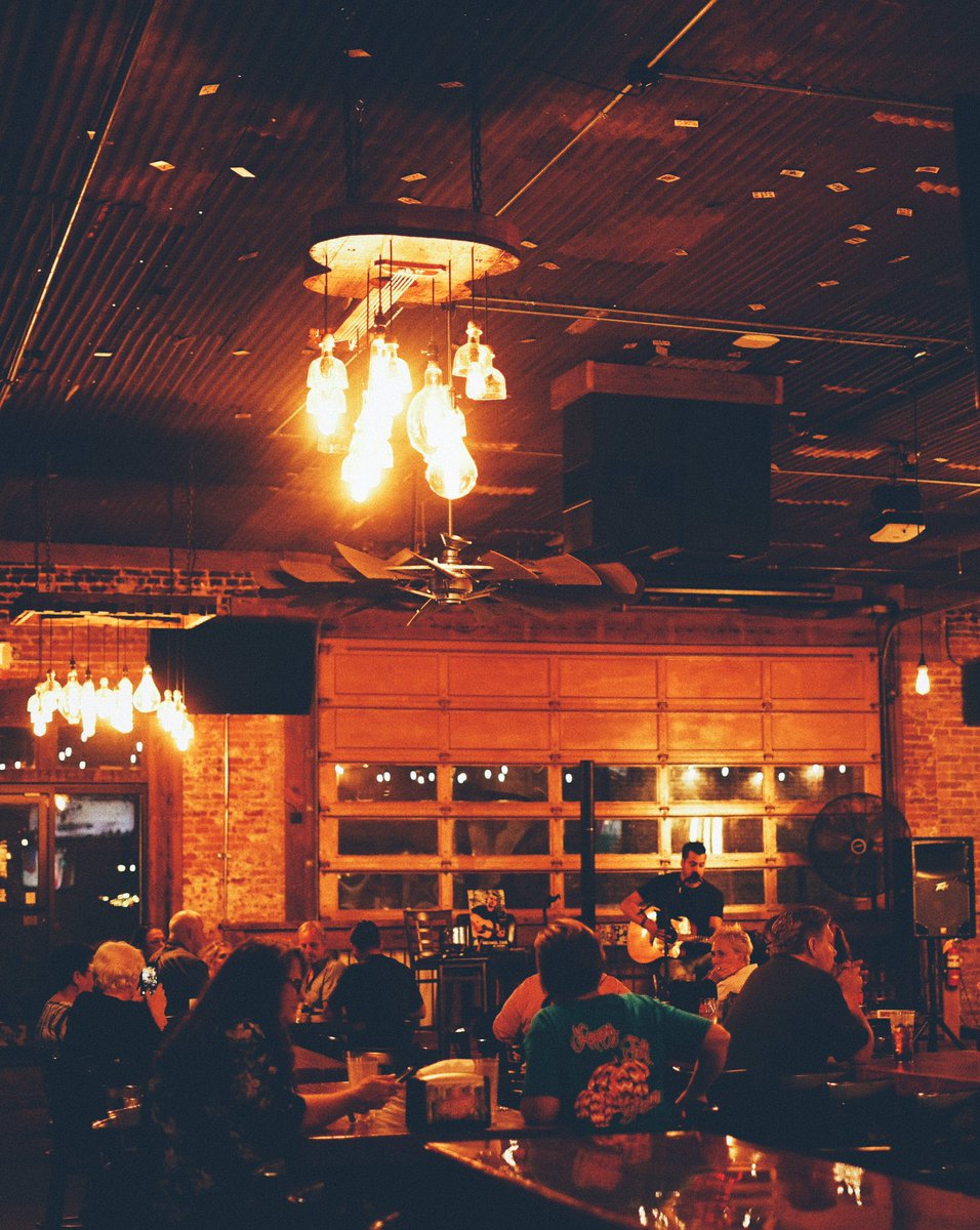 Good times <a href="/RedboneCo/">Redbone Magic Brewing Co.</a> #Texarkana #CountryMusic🎙🤘🏼