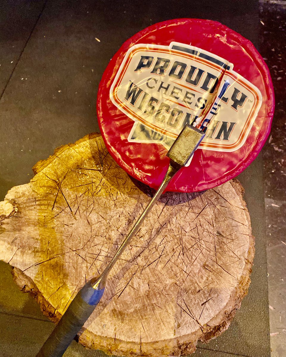 KickaxeThrowing's tweet photo. A whole new level of axe-ing out the competition. #FlyEaglesFly #PHIvGB #PhiladelphiaEagles
ยท
ยท
ยท
@Eagles @EAGLESHIRLEY @packers #KickAxe #KickAxePhilly #KickAxeThrowing #AxeThrowing #KickAxePhiladelphia #PhillyPhilly #Philadelphia #OldeCity #Fox29 #Fox29Philly #FoxNews https://t.co/W5h28lDTUL