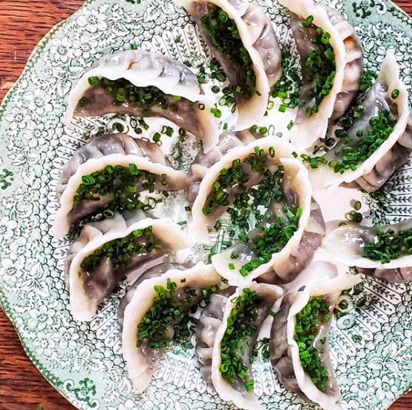 jackandlilTO's tweet photo. We love supporting local businesses. Yesterday evening we had the privilege of catering an event for our dear friends at #leonenapoli. We served a number of nibblies while clients browsed their showroom. These wild mushroom dumplings with special soy sauce didn't last long! https://t.co/HXJUcVBcjE