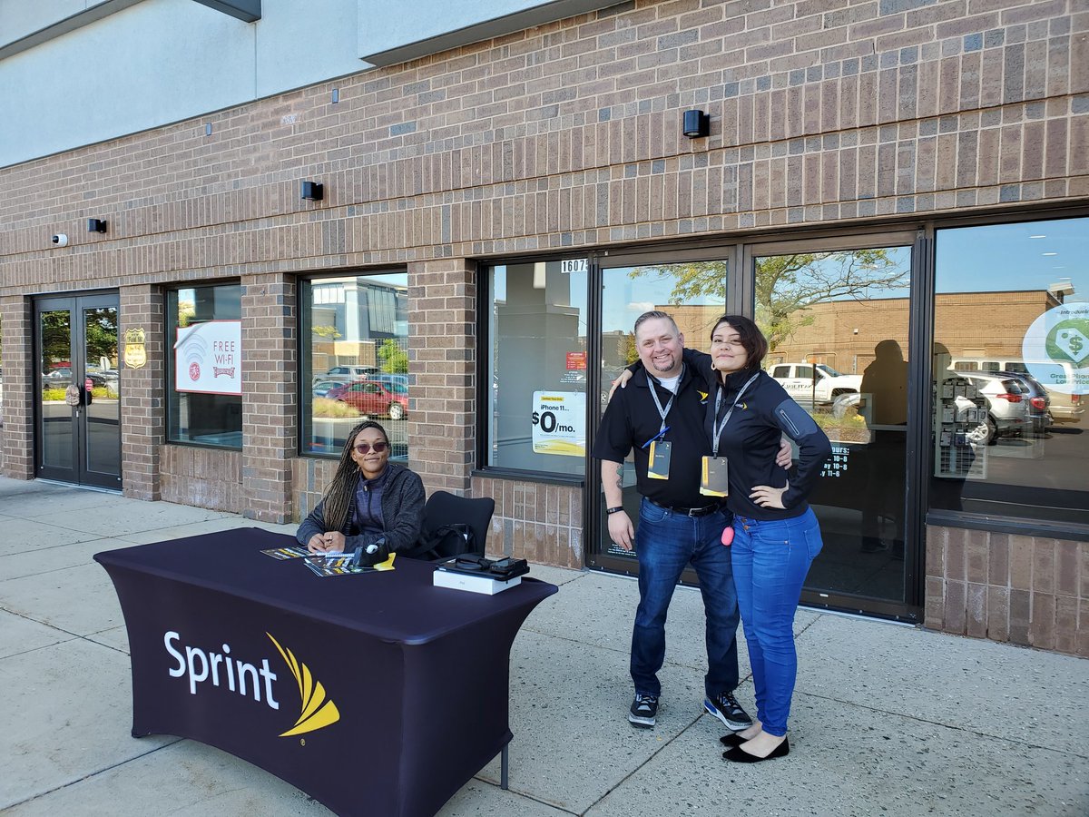 stephanie peters (@stephpeters11) on Twitter photo Shakin hands and kissin babies:) Love the table and grabbing those lunchtime customers! Fantastic job Brookfield! #makeithappen <a href="/terryliptak/">Terry Liptak</a> @drichardsonMN <a href="/kimmyhawley9/">Kim Hawley</a> Shakin hands and kissin babies:) Love the table and grabbing those lunchtime customers! Fantastic job Brookfield! #makeithappen <a href="/terryliptak/">Terry Liptak</a> @drichardsonMN <a href="/kimmyhawley9/">Kim Hawley</a>