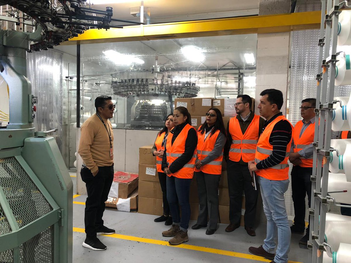 AITE_Ecuador's tweet photo. Los tutores encargados de formar a los estudiantes de la carrera dual textil recorrieron, durante esta jornada, las empresas #PonteSelva #Fibran y #Francelana conociendo sus procesos de producción. En estas compañías sus alumnos deberán rendir pruebas. https://t.co/qiHEMgXeVR
