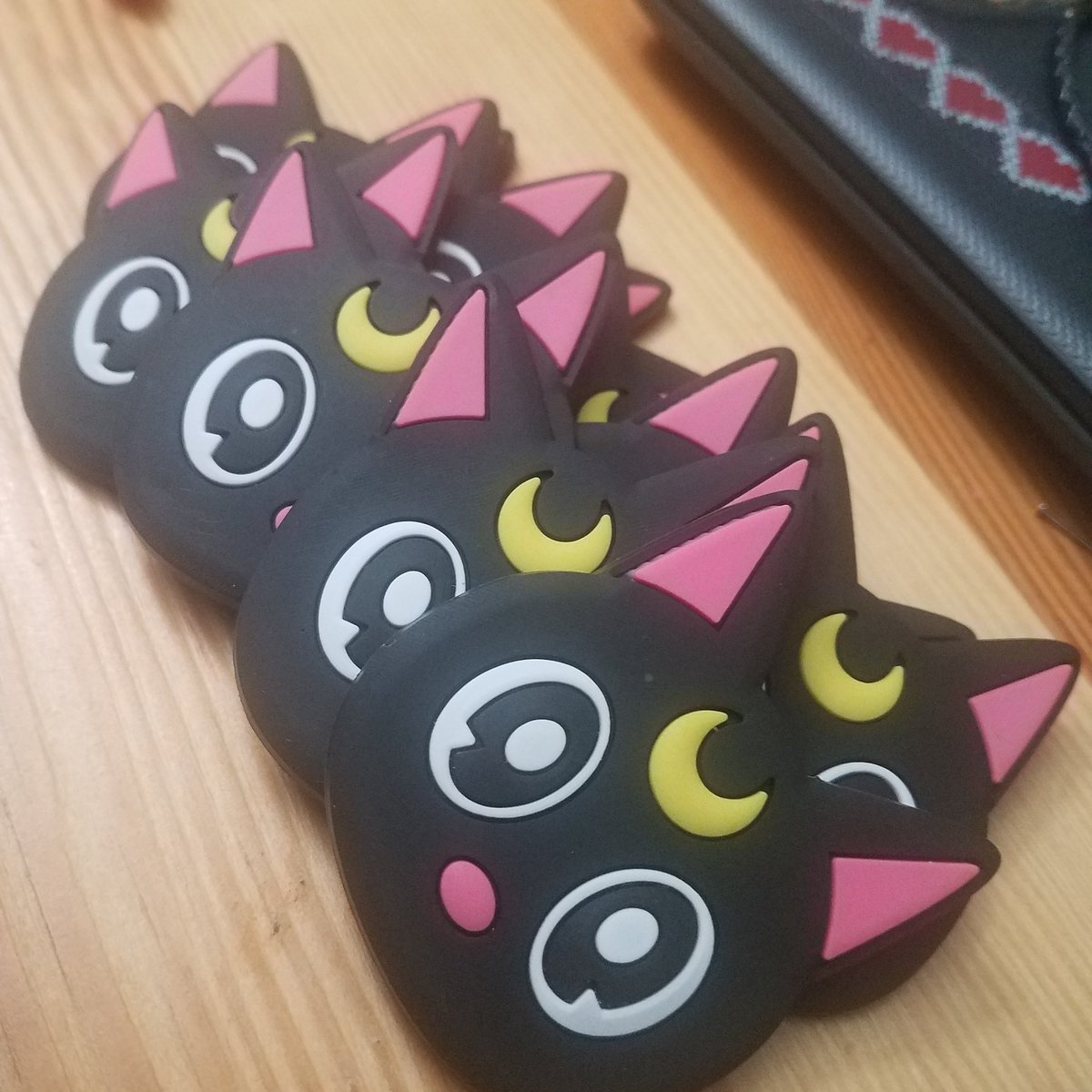 FoxyFinery's tweet photo. Arrived just in time for creative women this Saturday #Luna #SailorMoon  #anime #cats  #CWMC19 #empirecomicsvault #empirecomics #creativewomen2019 #foxyfineryjewelry #creativewomen19 #localartists #Sacramento #justintime  #lunathecat #jewelry #keychains #lapelpins #pursepins https://t.co/AYt6PcDYcZ