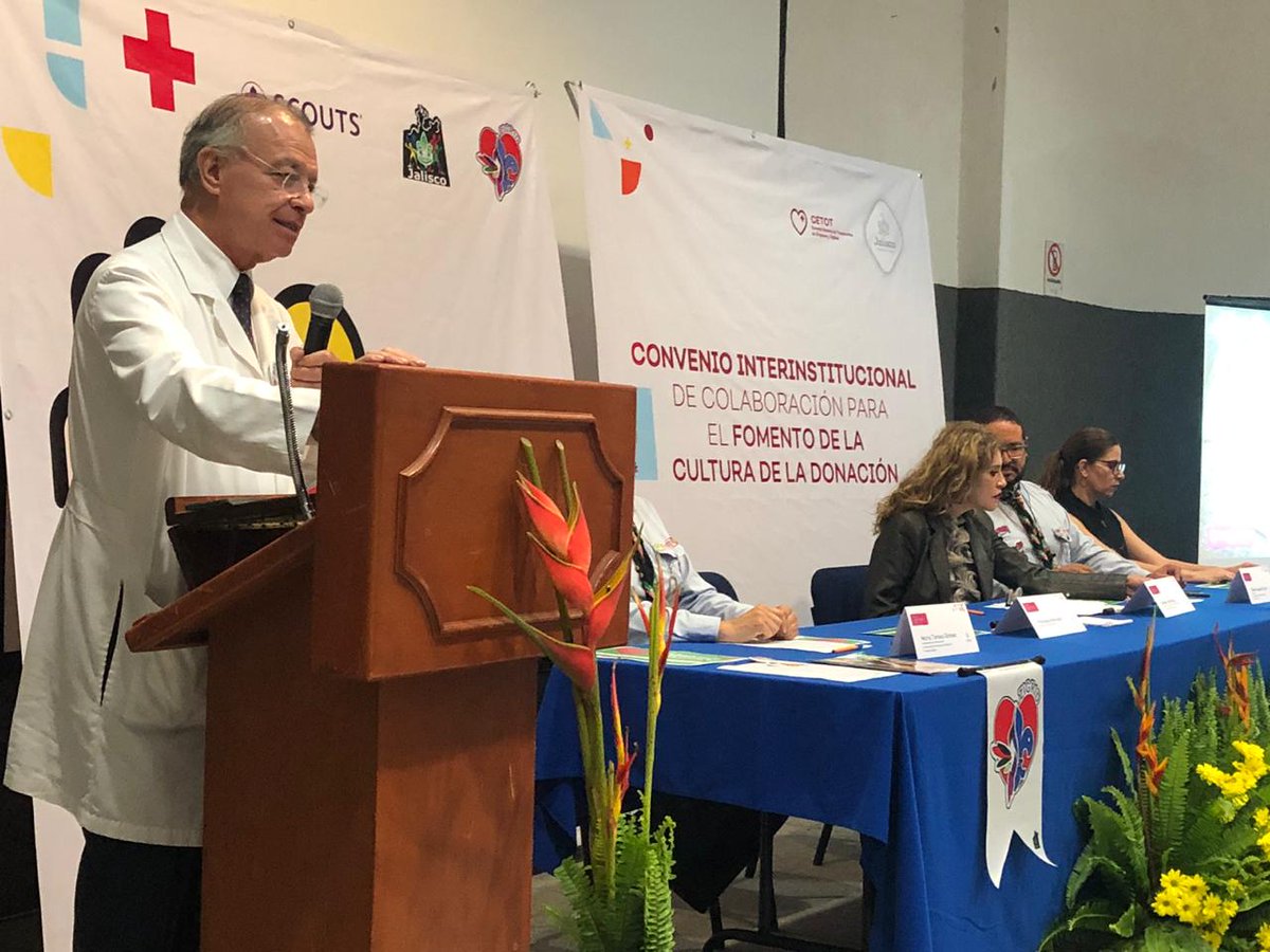 TrasplantesJal's tweet photo. El día de hoy se firmó un convenio de colaboración entre el #CETOT y @scoutsdemexico, promoverán entre sus miembros la cultura de la donación. Gracias por ser nuestros aliados. Así Conmemoramos el #DíaNacionalDeDonaciónYTrasplanteDeÓrganos #MéxicoPaísDeDonantes https://t.co/hlmlUobJfk