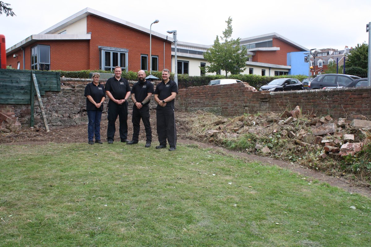 EstateExeter's tweet image. This is Alpha shift after successfully completing the first ever Estate Patrol volunteering day, they helped  the local community with clearing a large overgrown area. #givingsomethingback