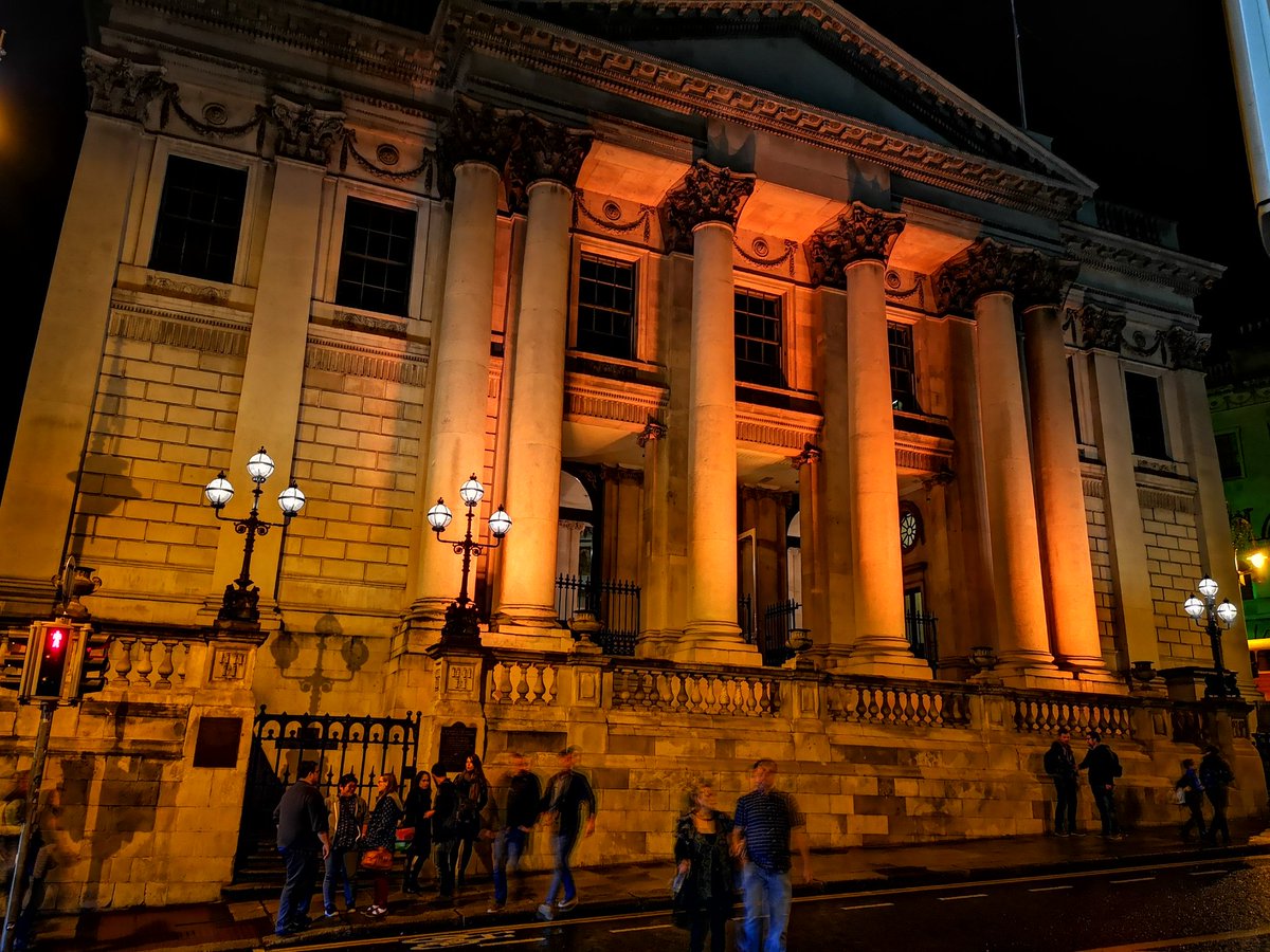 ColinJ_Keogh's tweet photo. Thanks to @DubCityCouncil for turning City Hall Orange for the @StartupWeekDub #StartupWeekDub launch event. #gingerFTW. https://t.co/a7zXL2UJl0
