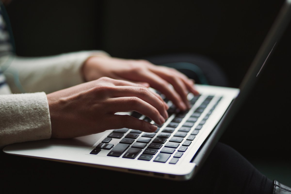 Our SCRIBE program is looking for new writers! If you are a graduate student in CBS who wants to learn &amp; write about research in our college (and earn extra 💸), this may be for you. Full details available here: uoguelph.ca/cbs/news/2019/…
#scicomm #knowledgetranslation