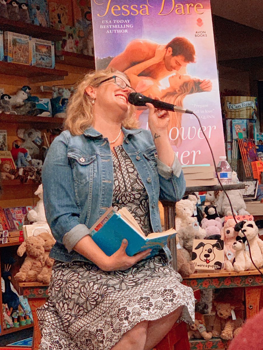tnstrumpets's tweet photo. Such a wonderful time at the #romcomrendezvous panel @warwicksbooks this week! @TessaDare @Sonali_Dev @KristinRockaway @AlishaRai @avonbooks @WmMorrowBooks #RomanceBooks https://t.co/dHt36OyVB2