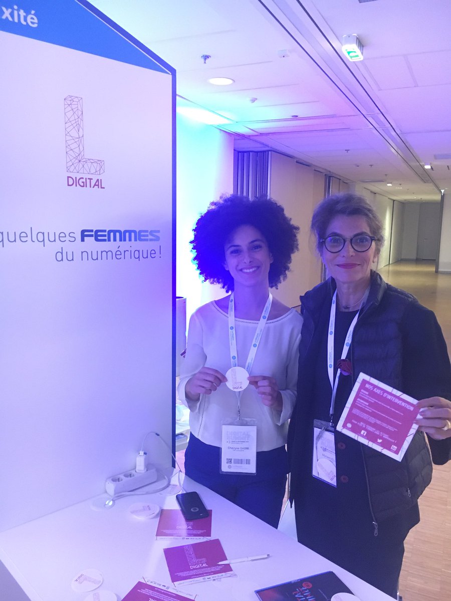 AgatheForzy's tweet photo. #digitalsummit19 
Merci à nos⚡️supers bénévoles ⚡️de la fondation @4LDigital œuvrant pour plus #mixité dans le numérique https://t.co/Z5BrGlD5jo
