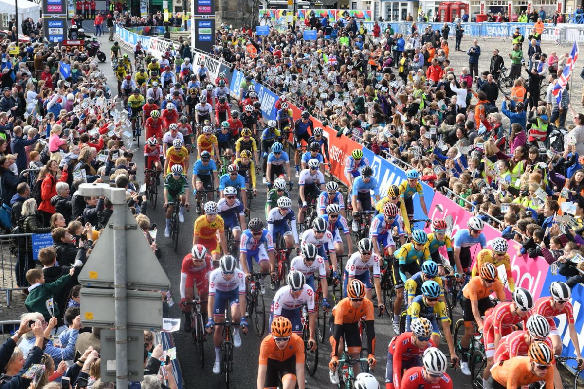 The event team behind the Barrow Super Soapbox Challenge have successfully delivered another fantastic start in Richmond,North Yorkshire on behalf of the UCI world road race today 🚴🏼‍♀️🚴🏻‍♂️🏆🍾🎉