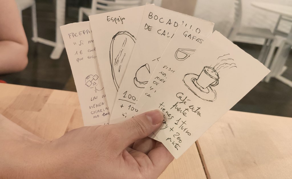 FemDevs's tweet photo. Las chicas de Valencia han tenido meetup esta tarde y han jugado a 1000 Cartas en Blanco: ¡un juego de game design en el que las cartas las creas tú! Os dejamos algunas fotos (aunque por despiste las hayan hecho tarde y ya quedaran pocas jugadoras). #FemDevsMeetups https://t.co/aAWu9ywBm6