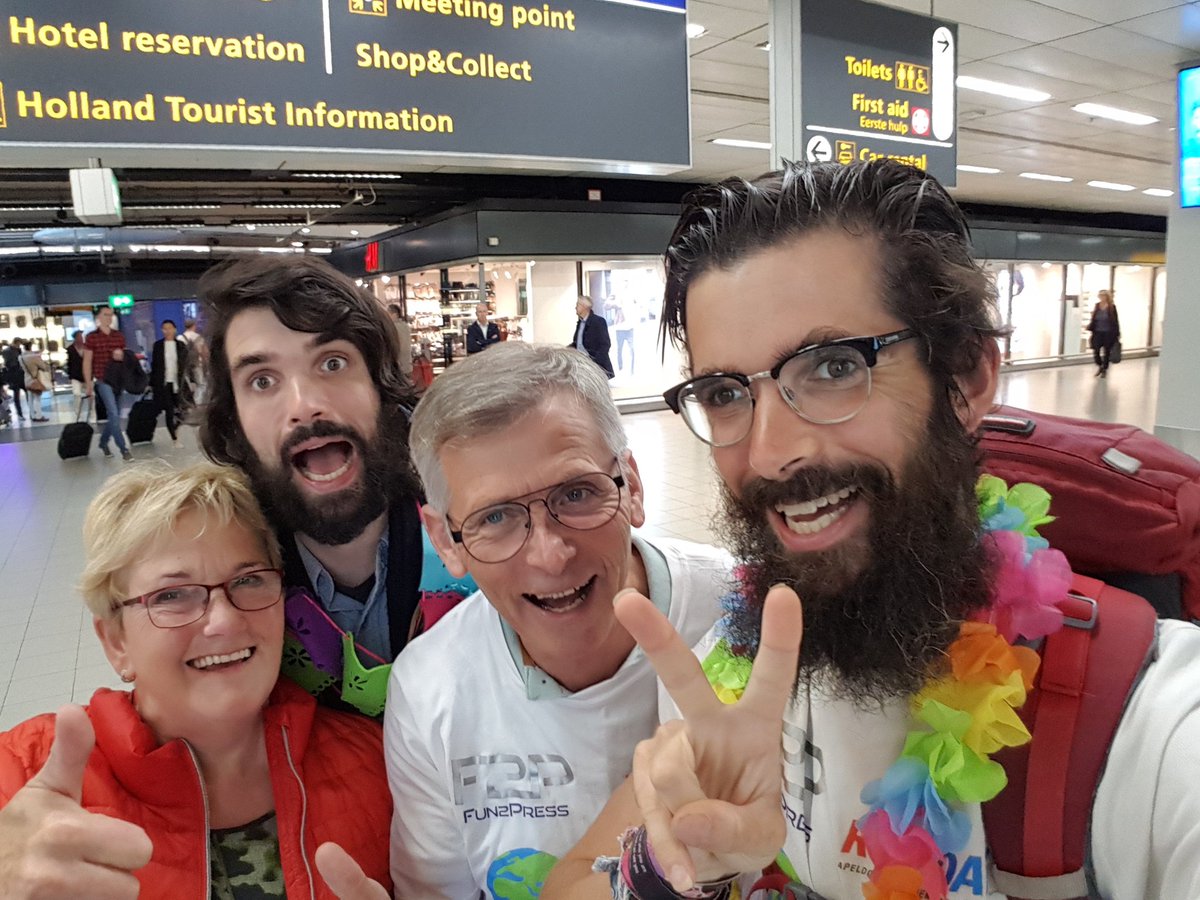 MoveTheEarthRun's tweet photo. Day 117: A warm goodbye, a free ride to the airport, and a wonderful welcome home. https://t.co/qguVxiemph https://t.co/aqJIHbul6U #runforpositivity #homewardbound #goodbye #welcome #naarhuis #littlethings #littlegifts https://t.co/eJI5tKOt1S