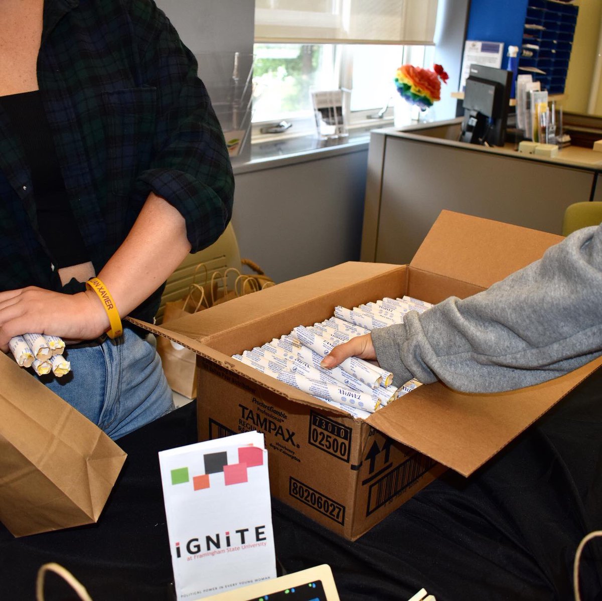 IGNITE_FSU's tweet image. Check out our Period Packing Party! We had a blast!! Thank you everyone for coming out 🌷