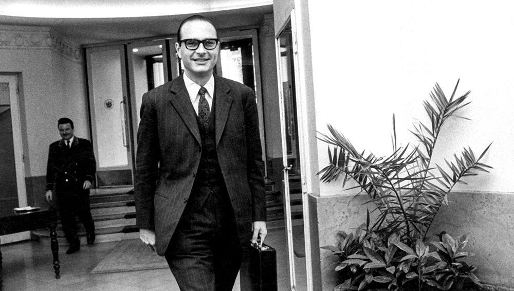 "Je ne sais pas si j’ai un destin, mais j’ai une mission" 
- #JacquesChirac en 1972 dans #Radioscopie 

🎧 (Ré)écoutez l'entretien :

franceinter.fr/emissions/radi…