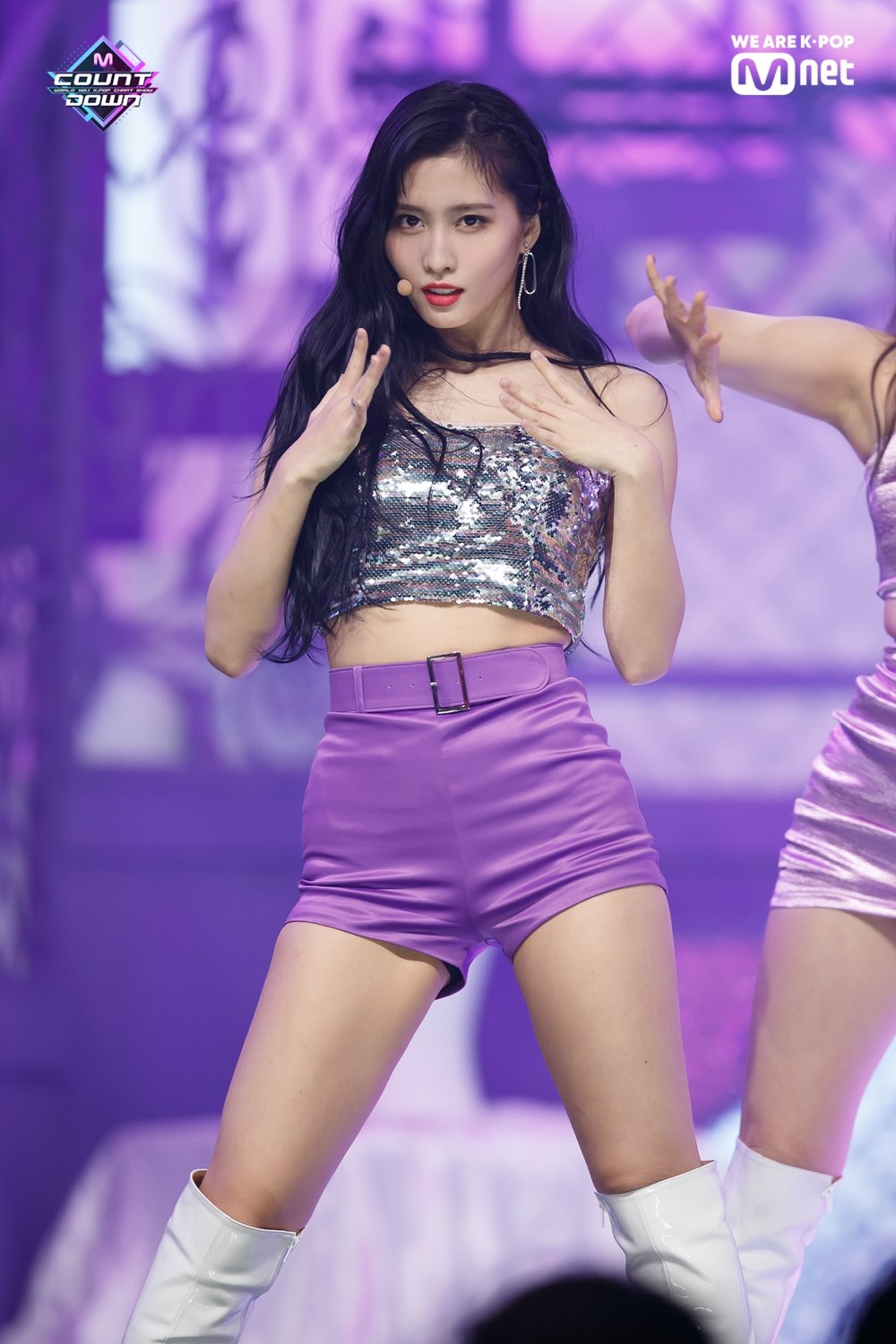 예능연구소 직캠] TWICE - Feel Special (MOMO), 트와이스