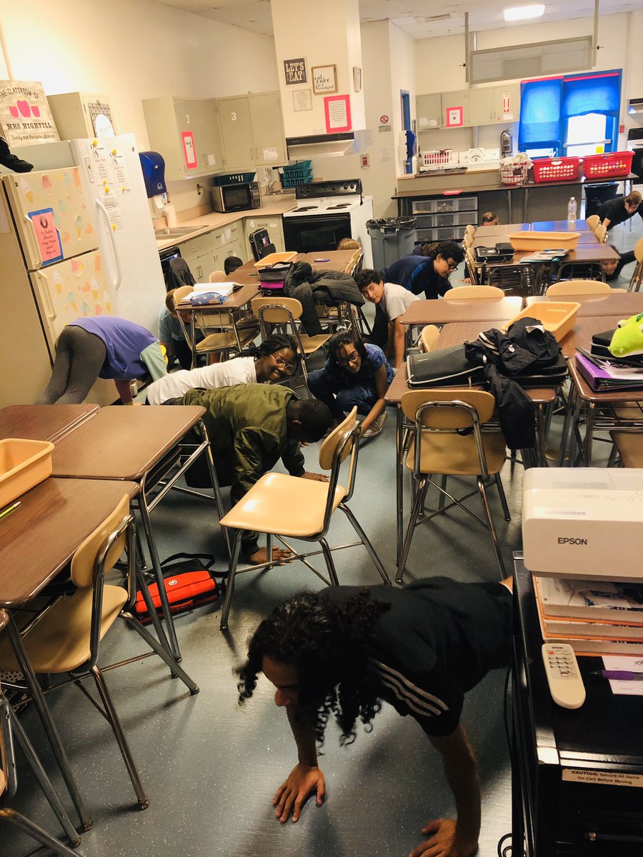 Today students had to “work” to earn their paychecks. They then got a paycheck and learned about gross pay, deductions, taxes and net pay. Let’s just say...they don’t like taxes😂 @BCMS_Bulldogs @FCPSCTE @FCPSMaryland #lifeskills #cte #facsteacher