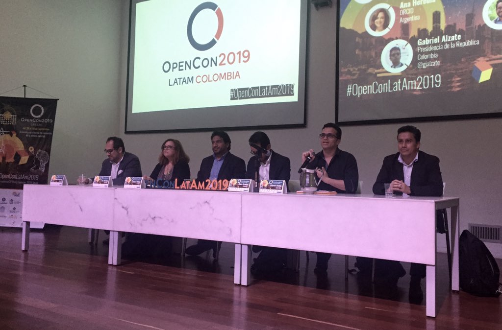 Forocsu's tweet image. En el marco de #OpenConLatAm2019 presenciamos el panel ‘Infrastructuras Abiertas”.