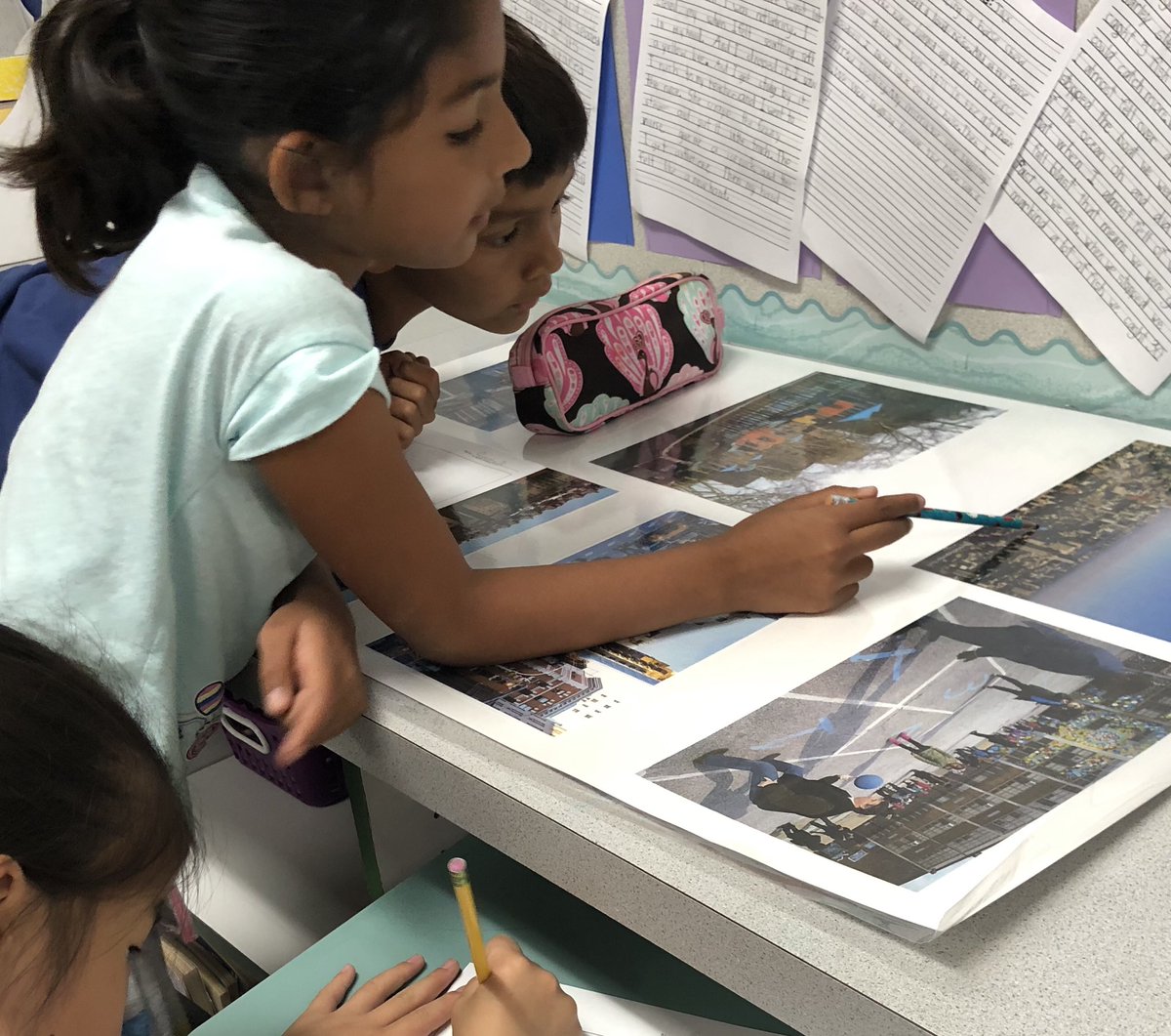 KateDanielEDU's tweet photo. 2nd graders use #seethinkwonder #thinkingroutine to explore characteristics of cities today. I just love the thinking and talking that this routine elicits! #DMUSD #OASharks #OADaniel2Crew https://t.co/guLRBPJA6U