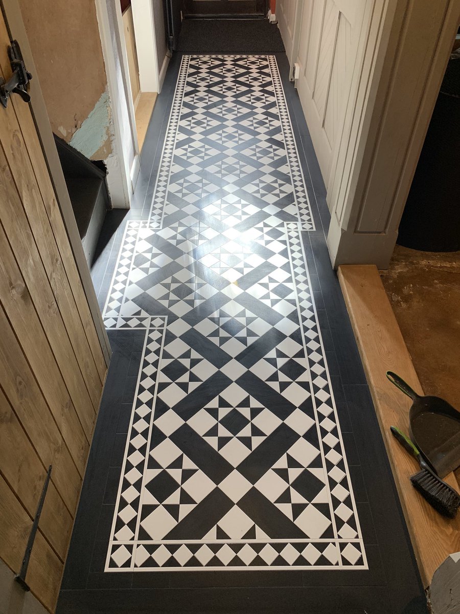 AlfordsFlooring's tweet photo. No matter how bad the subfloor is there’s always a solution @FBallUK primer, base coat, 77, 1200 👊🏼 @Amtico Decor in #CoronaMono to finish 👌🏼#beautifulfloors https://t.co/GU3Jo1zvL1