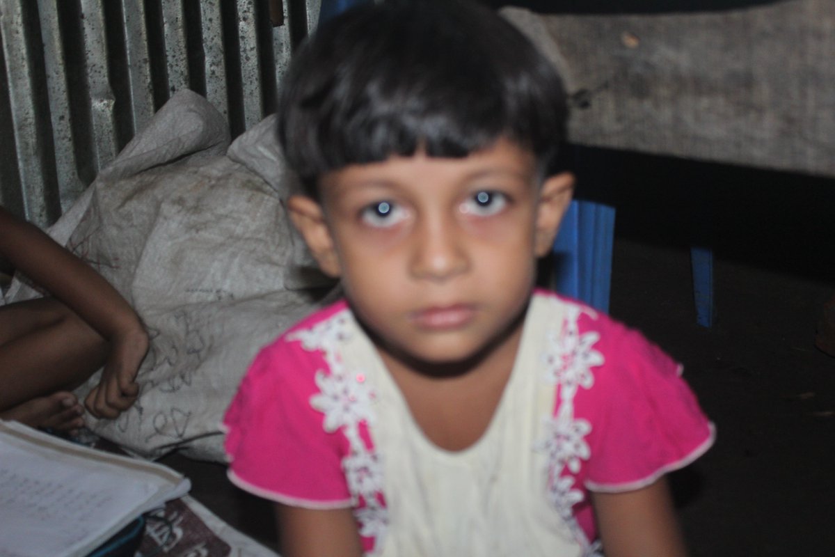 PathikrtO's tweet photo. #street children education Bangladesh. https://t.co/aOVLwS1Sfn