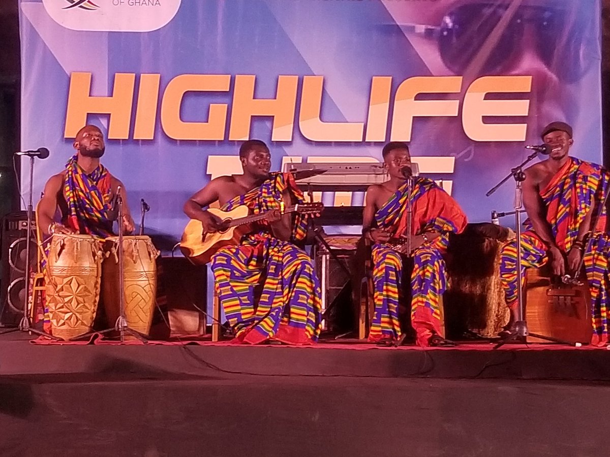 LegonPalmwineB's tweet photo. Reporting live From the national theatre #HighlifeTime #GhanaTheatreFestival #PalmwineMusic
๐๐ค๐ฅ https://t.co/GIBA4raye3