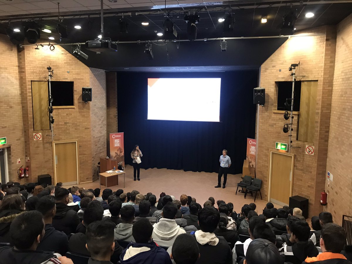 OSFC_CompSci's tweet image. We had 163 students listening to speakers from Price Waterhouse Coopers. They spoke to our students yesterday about the fantastic apprenticeship and paid degree opportunities in Software Engineering and Computer Science #thefuture @OSFC_Info