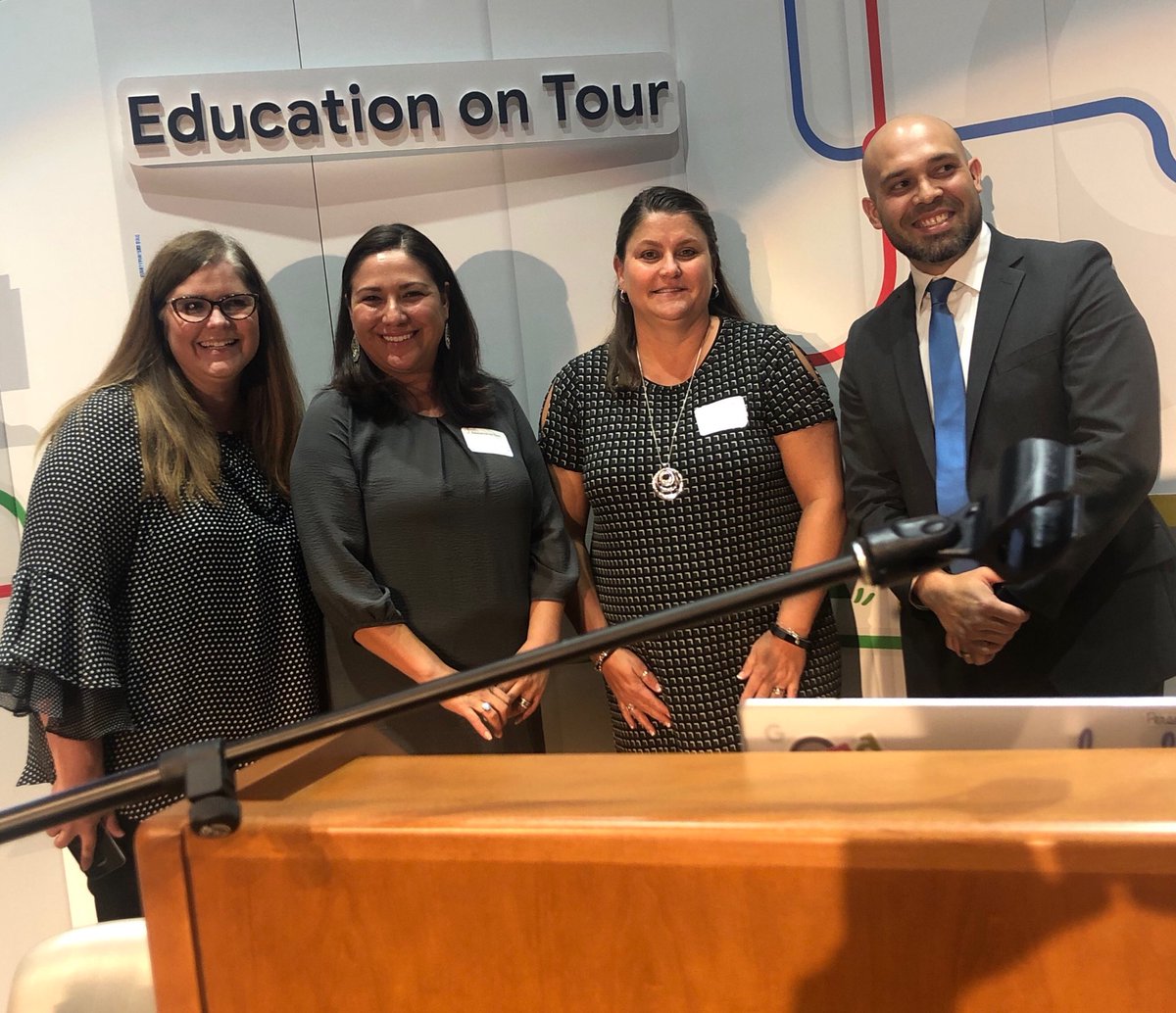 So proud to be represented at the Google Education Tour in Alb. by our very own Google Innovator Kris Armijo!
Great panel discussion 👍