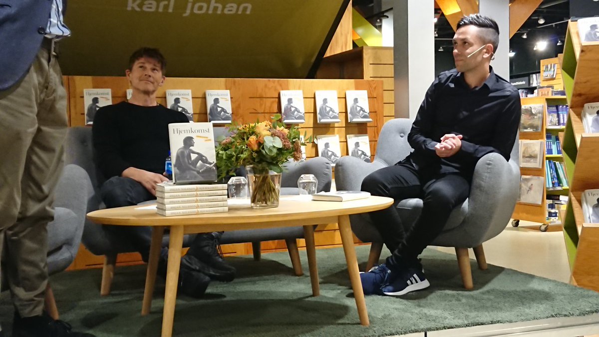 From the 'Hjemkomst' book launch at Tanum Karl Johan today. I'll post more when I get back home next week... (after another 25hr bus/ferry trip - I stopped flying because of #ClimateCrisis, but the bus actually worked fine!) @mortenharket @OrjanNilsson @aha_com @ahalive_com
