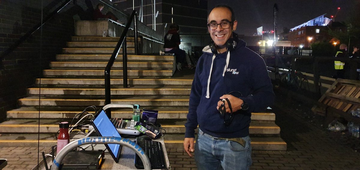 ToolsiePhoto's tweet photo. Thank you to @SlungLow for supporting @simonotstreets #sleepwithsimon #charity fundraiser with bedtime poetry delivered through individual headsets to the participants in their sleeping bags. https://t.co/5L6tRyOj6u