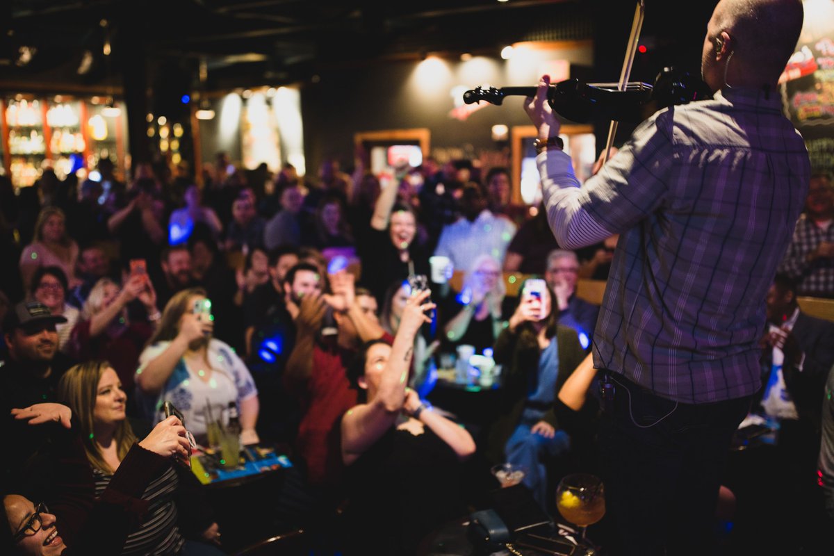 Pete’s Dueling Piano Bar is spreading their wings! We are heading to Chicago-Rosemont. Opening Mid-October! Book Your Table Reservations Now! #petesrosemont #villageofrosemont #chicago #livemusic #singloud #duelingpianobar #fun #chicagoland #rosemontillinois #itsallhere