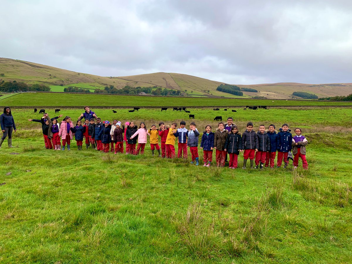 MissGregory_HT's tweet photo. Pearl Class have been extremely lucky this week as we have had the pleasure of going to Castleshaw...twice!! The children loved going on adventures through the countryside to find animal habitats 🐄🐖🐑🦝 #firsthandexperiences #habitats #INSPIREcurriculum https://t.co/9CwIkapowk