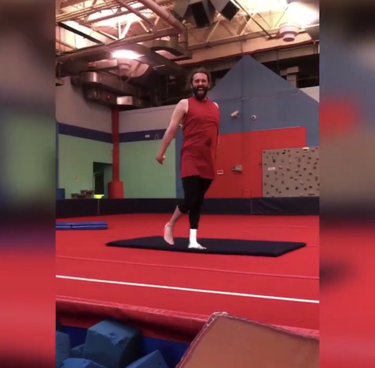 nicolelovar's tweet photo. I can’t believe we all have the same amount of hours in a day as Jonathan Van Ness @jvn https://t.co/OXabW0rXgd