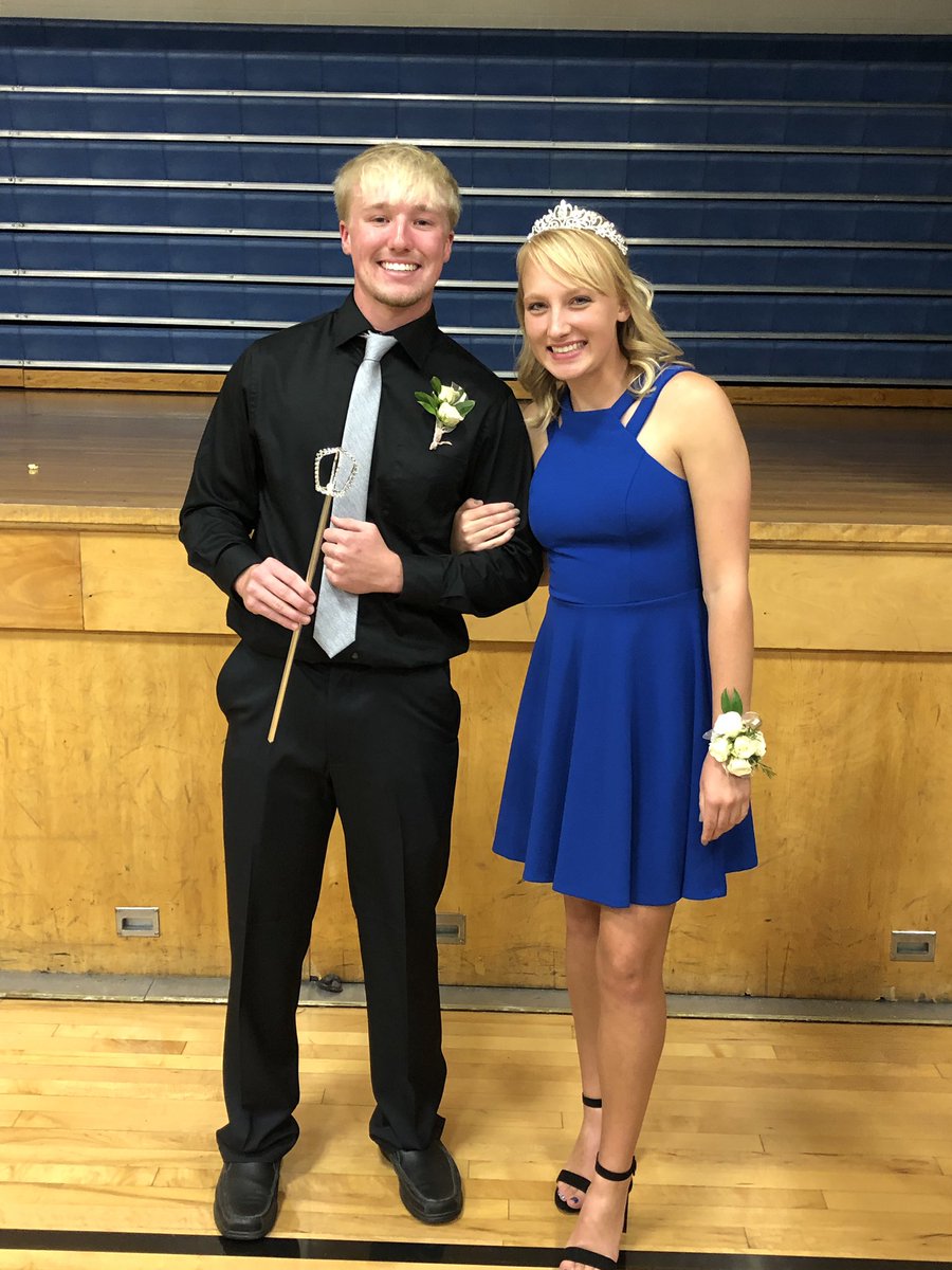 Congratulations to the 2019 L-S Homecoming court, including King Blaize and Queen Abby! What a great group of young ladies and gentlemen. You all look amazing. 😊 #hoco2019 <a href="/LSHawks/">Lynnville-Sully CSD</a>