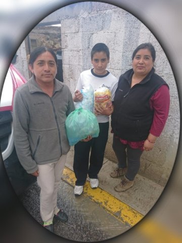 Norbert46822442's tweet photo. Yo apoyo con tapitas que dan vida 
#apoyoGAPA https://t.co/fn2GynMwAw
