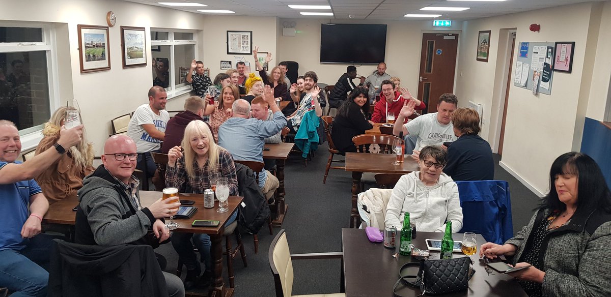 HotSpotQuiz's tweet photo. A massive thanks to all who attended our 1st away game at @Stretford_CC on Thursday evening.
It was great to see Tim, the manager of @TheUrmston who also came down to show his support. 
Plus unexpected guest, Mr Jonny Spangles from @Unit1Ent 
It was a resounding success #YouRock https://t.co/quhqSWUHo2